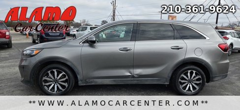 Used 2019 Kia Sorento FWD V6 image 2