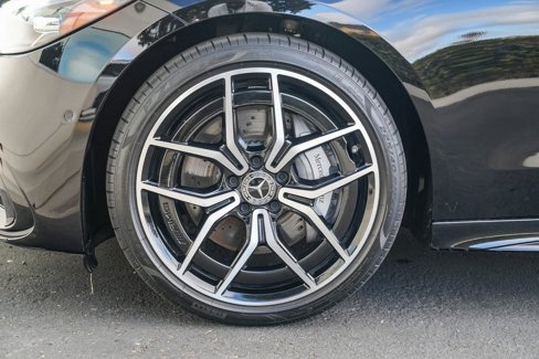 Used 2023 Mercedes-Benz C 300 Sedan image 9