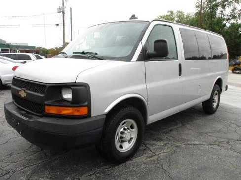 Used 2016 Chevrolet Express 2500 LS image 3