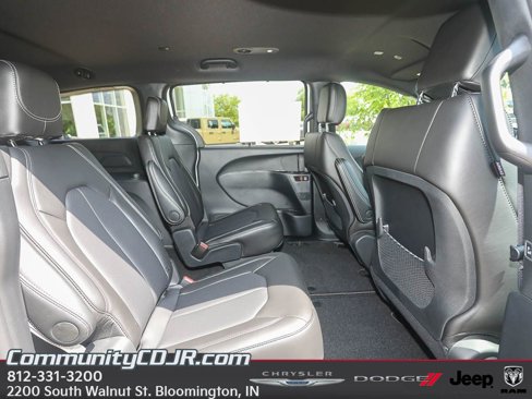 New 2025 Chrysler Voyager LX image 20