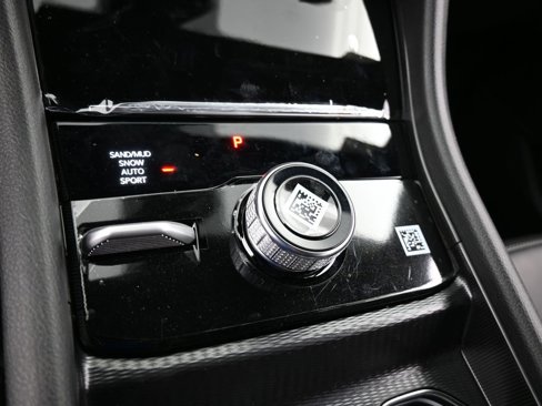 New 2025 Jeep Grand Cherokee L Limited w/ Black Appearance Package image 21