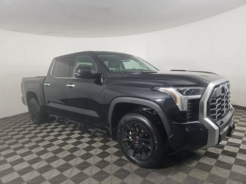 Used 2023 Toyota Tundra Limited w/ TRD Off-Road Package image 9