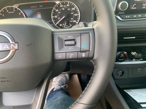 New 2026 Nissan Rogue SV image 22