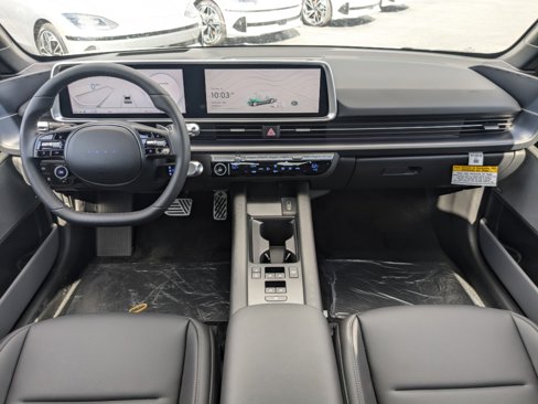 New 2025 Hyundai Ioniq 6 Limited image 14