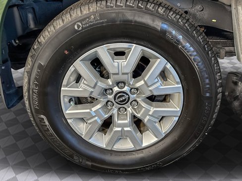 Used 2024 Nissan Frontier SV w/ SV Convenience Package image 35
