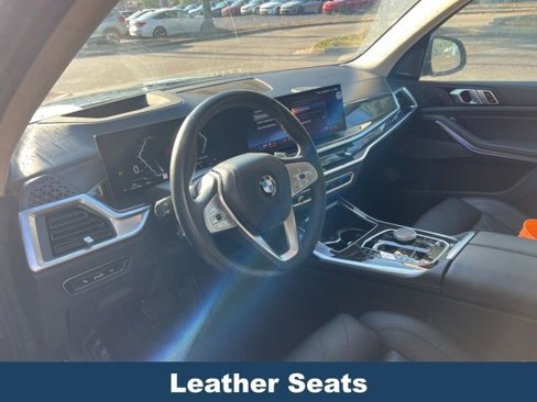 Used 2024 BMW X7 xDrive40i image 4