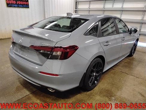Used 2025 Honda Civic Sport image 5