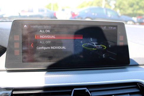Used 2018 BMW M550i xDrive image 32