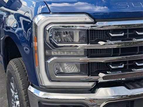 New 2026 Ford F250 Lariat image 9