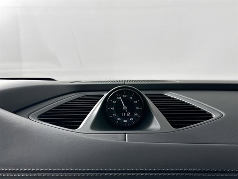 New 2025 Porsche Macan Turbo Electric image 25