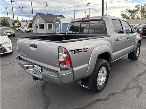 Used 2015 Toyota Tacoma 4x4 Double Cab image 5