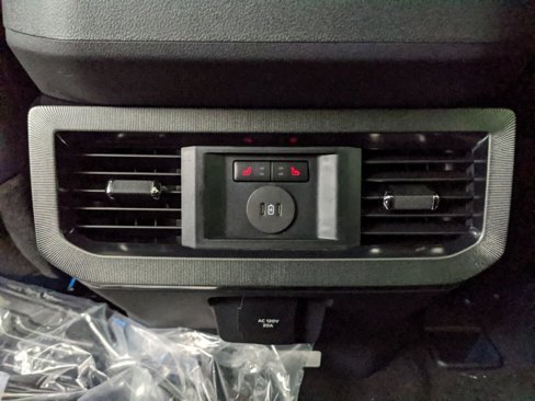 New 2026 Ford F250 Platinum w/ Tremor Off-Road Package image 19