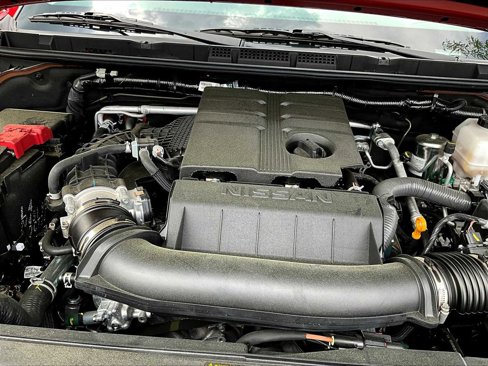 Certified 2025 Nissan Frontier SV image 34