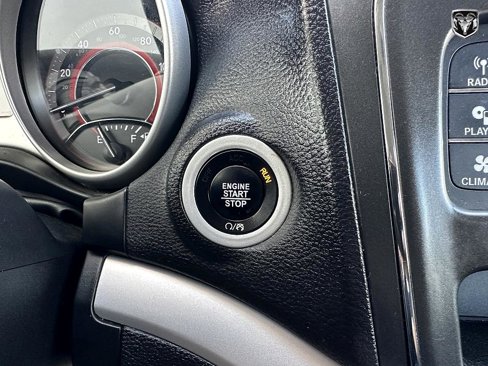Used 2018 Dodge Journey SXT w/ Connectivity Group image 21
