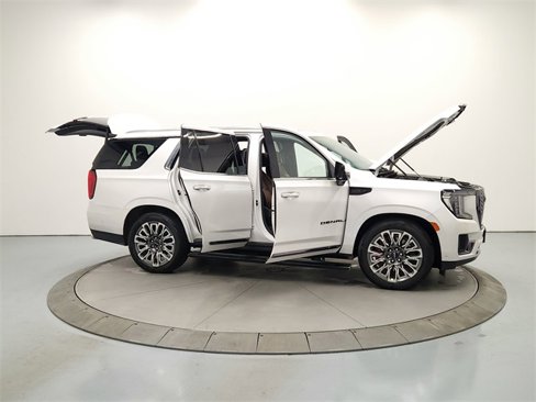 Used 2024 GMC Yukon Denali Ultimate image 17