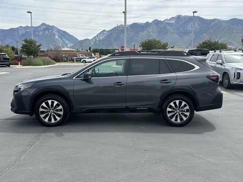 Used 2024 Subaru Outback Limited image 6