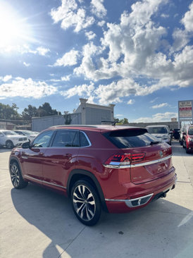 Used 2022 Volkswagen Atlas Cross Sport SEL Premium R-Line image 10