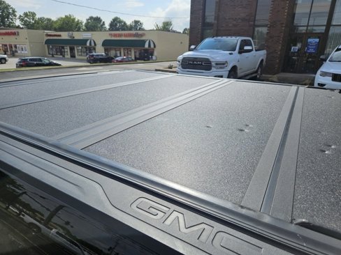 Used 2024 GMC Sierra 1500 Denali image 12