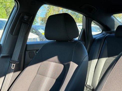 Used 2024 Honda Civic Sport image 25