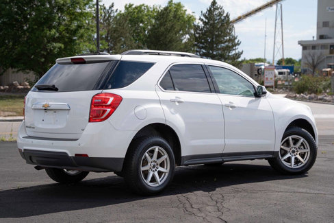Used 2017 Chevrolet Equinox LT w/ Driver Confidence Package II image 2