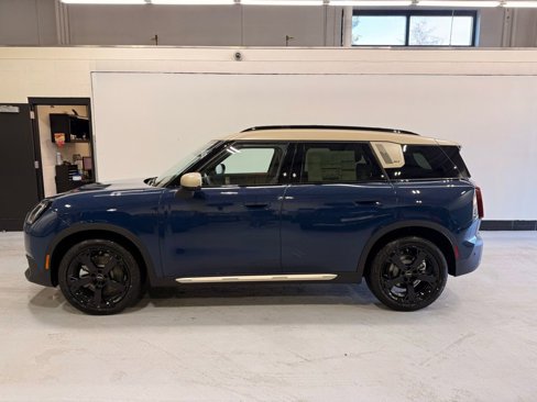 New 2026 MINI Cooper Countryman S image 2