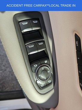 Used 2024 Cadillac XT5 Premium Luxury image 32