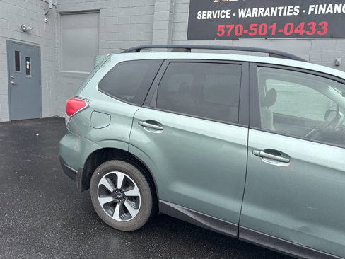 Used 2018 Subaru Forester 2.5i Premium w/ All-Weather Package image 9