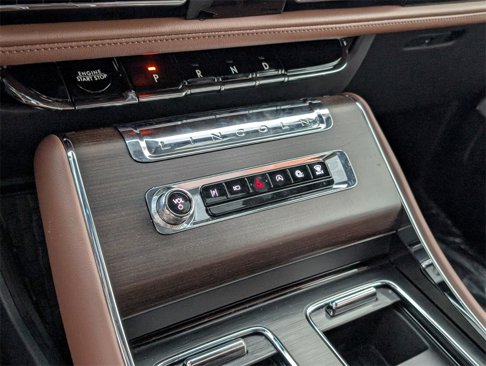 New 2025 Lincoln Aviator Reserve image 14