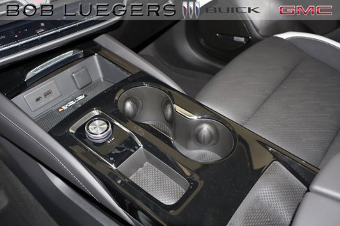 New 2025 Buick Envision Sport Touring image 23