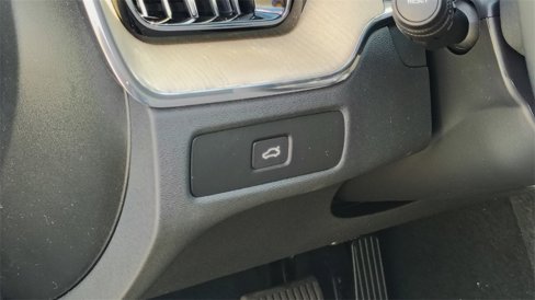 New 2026 Volvo XC60 B5 Plus w/ Climate Package image 11
