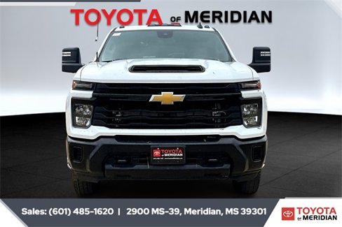Used 2024 Chevrolet Silverado 3500 W/T image 3