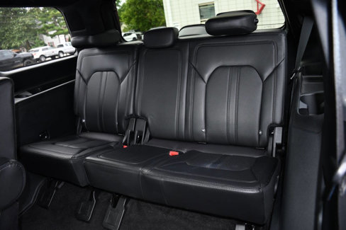 Used 2020 Ford Expedition Limited w/ Special Edition Package image 18