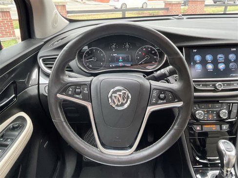 Used 2018 Buick Encore Premium w/ Experience Buick Package image 33