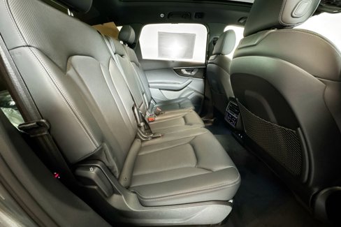 New 2025 Audi Q7 3.0T Prestige image 25