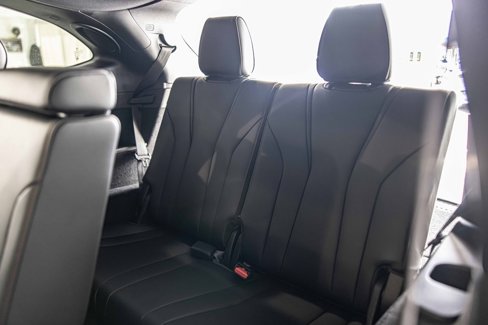 Used 2025 Acura MDX A-Spec image 40
