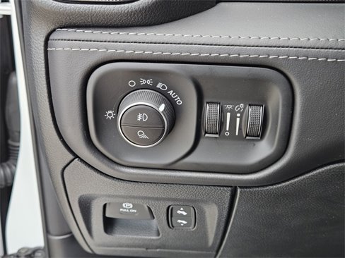 New 2026 RAM 1500 RHO w/ RHO Level 1 Equipment Group image 31