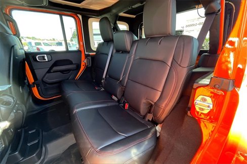 New 2025 Jeep Wrangler Unlimited Rubicon image 10