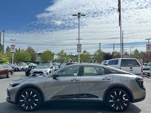 New 2026 Toyota Crown Platinum image 6