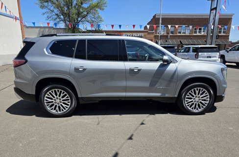 New 2025 GMC Acadia Denali w/ LPO, Floor Liner Package image 9