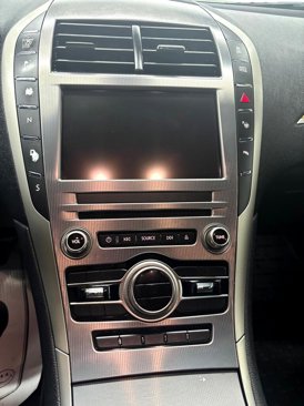 Used 2019 Lincoln MKZ Reserve image 12