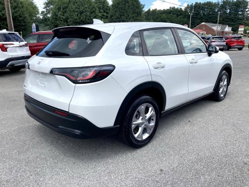 Used 2023 Honda HR-V LX image 5