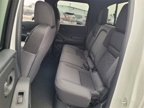 New 2026 Nissan Frontier SV image 6
