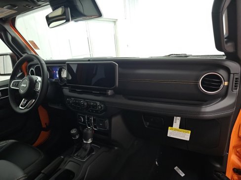 New 2025 Jeep Wrangler Sahara image 10