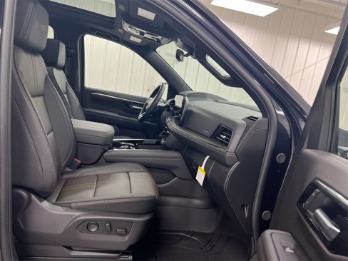 New 2026 Chevrolet Suburban High Country image 23