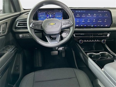 New 2026 Chevrolet Traverse LT image 11