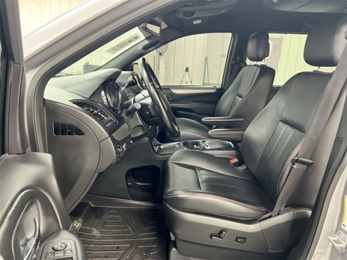 Used 2020 Dodge Grand Caravan GT image 19