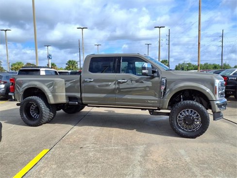Used 2026 Ford F450 King Ranch w/ Chrome Package image 31