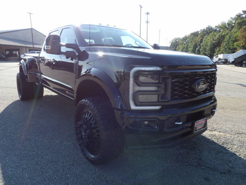 Used 2024 Ford F450 Limited w/ FX4 Off-Road Package image 11