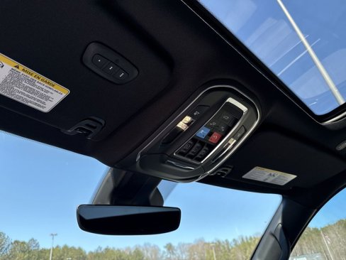 New 2025 Jeep Wagoneer L 4WD w/ Convenience Group I image 23