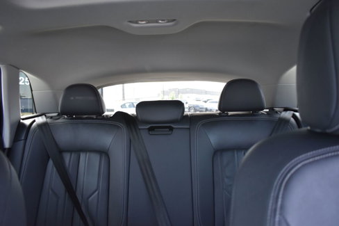 Used 2022 Audi e-tron Premium image 14